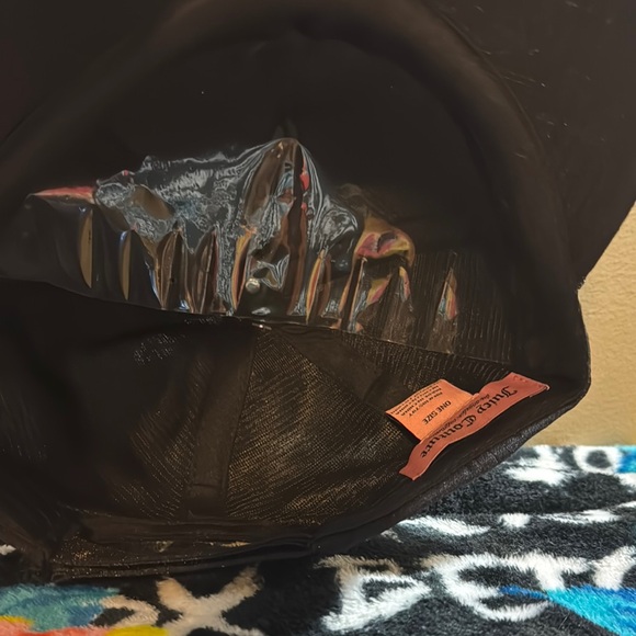 NWT Juicy Couture Black Cap with Rhinestones & Faux Pearls - Picture 6 of 10